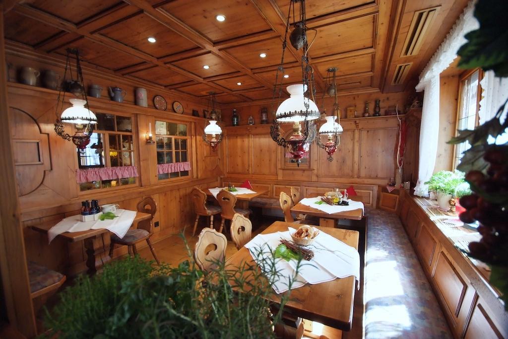 ונדלינגן אם נקאר Loewen Hotel & Restaurant מראה חיצוני תמונה